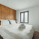 Luxurious 3-bedroom Flat With Sauna And Garage Apartamento *